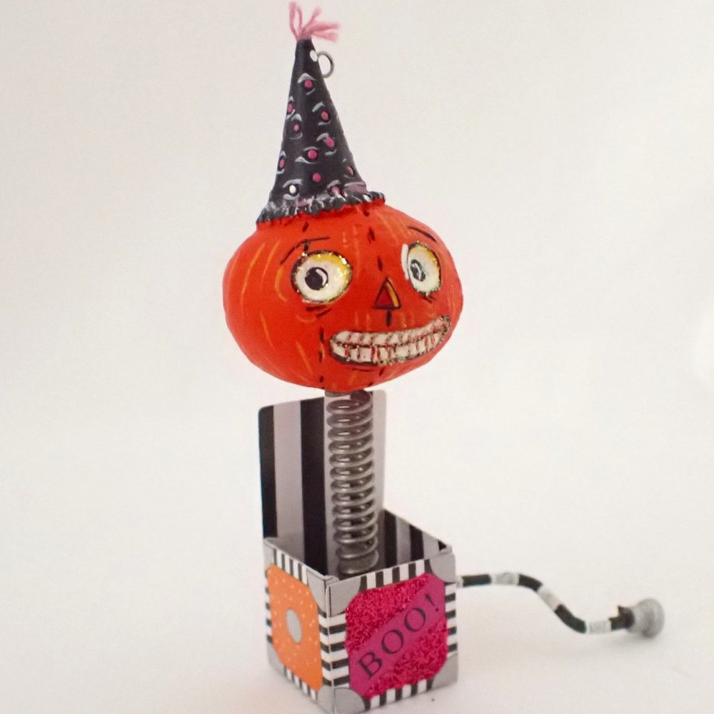 Department56 Mini Halloween ornament/Pumpkin-jack-in-the-box.